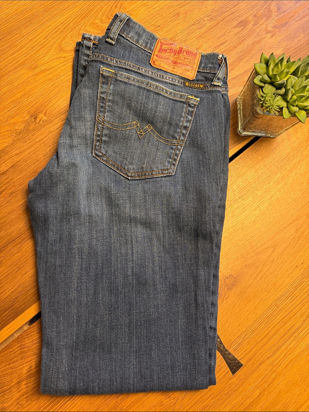 Lucky Brand women’s flare leg jeans.